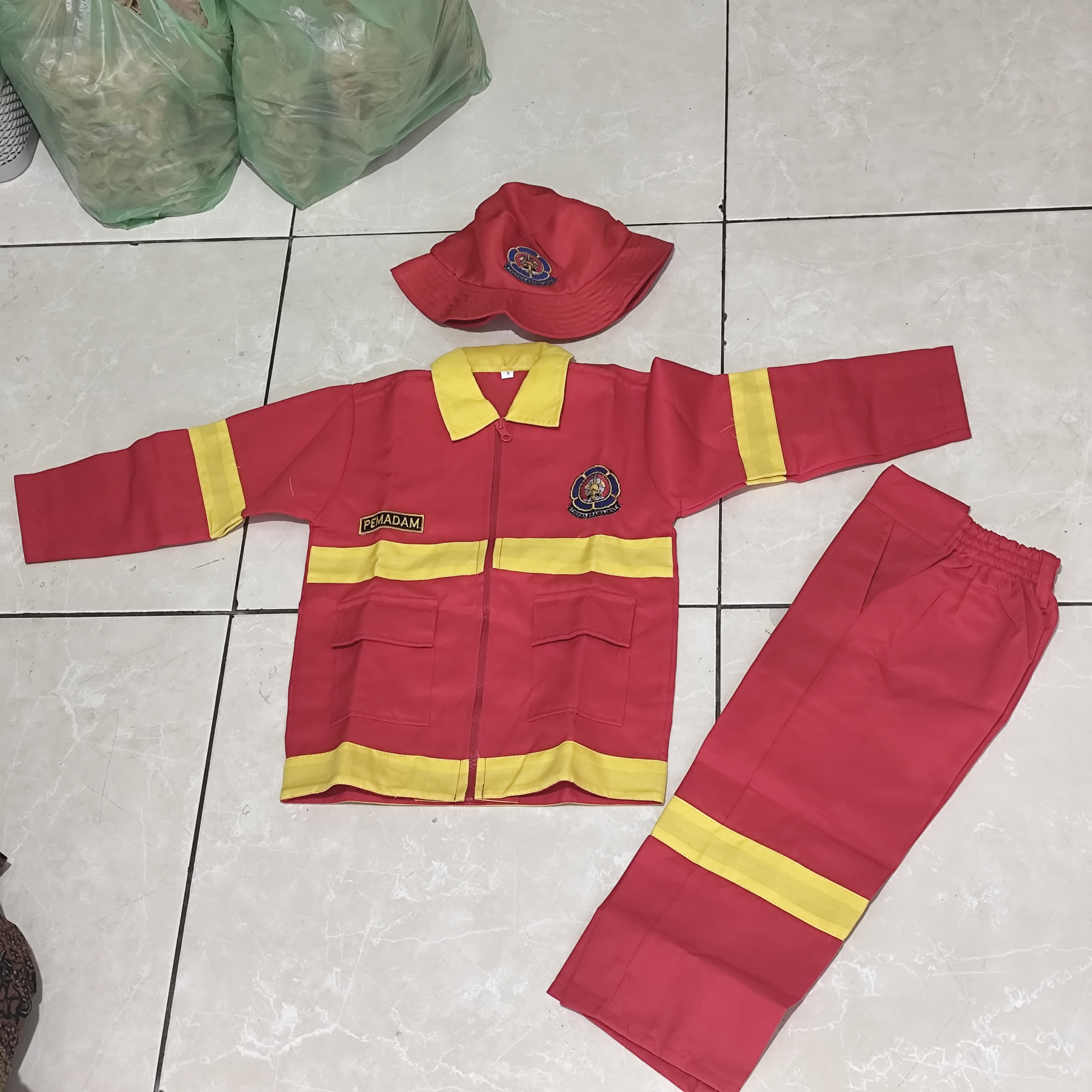 Sewa baju damkar demak