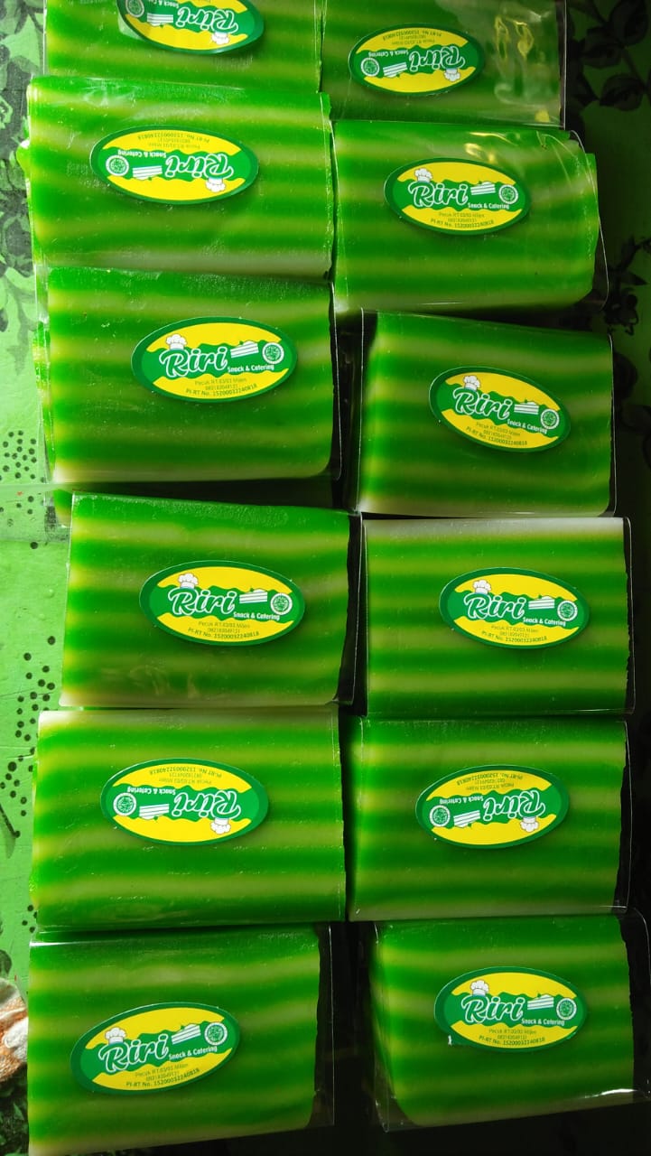 Kue talam kue lapis